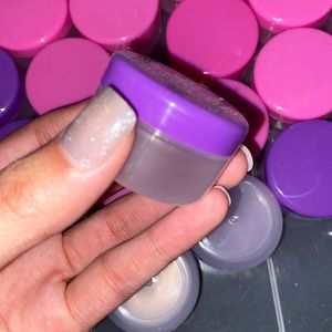 Lip Scrub Containers (20 pink 10 purple)